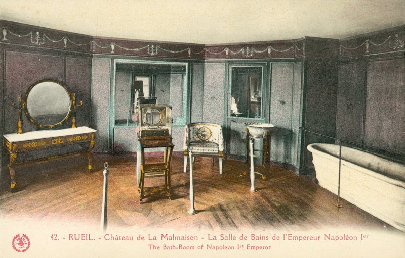 Rueil, Kasteel De La Malmaison, Badkamer van Napoleon I door French Photographer