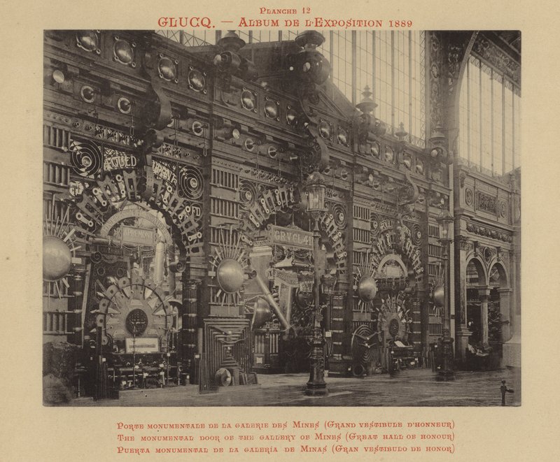 De monumentale deur van de galerij van Mijnen, Grote Erehal door French Photographer