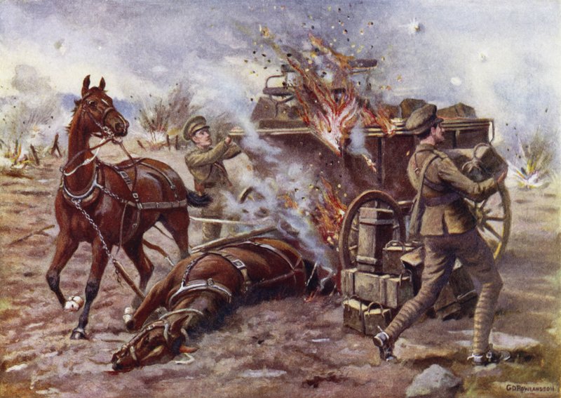 Acting Bombardier H A Creasey helpt een brandende munitiewagen te lossen onder zeer zwaar granaatvuur, Potijze, nabij Ieper, 25 april 1915 door George Derville Rowlandson