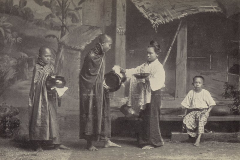 Birma: De Pongyi met zijn Bedelnap door Georges Bertin Scott