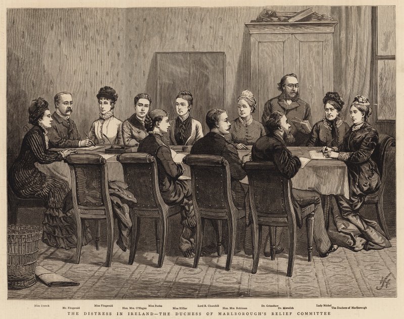 De nood in Ierland, het hulpcomité van de hertogin van Marlborough door Harry Hamilton Johnston
