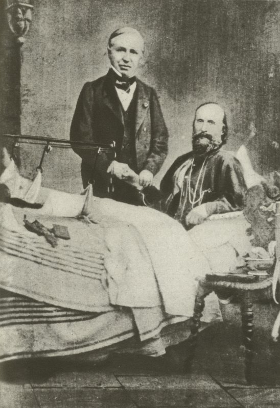 Garibaldi, gewond in de strijd, met zijn dokter door Italian Photographer