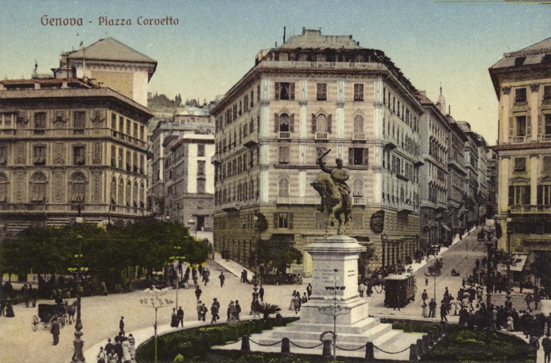 Genova, Piazza Corvetto door Italian Photographer