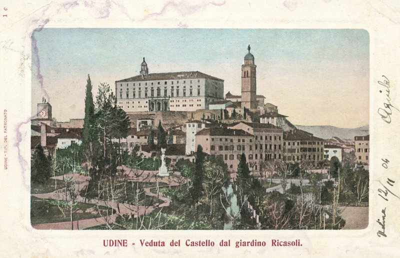 Udine, Italië (kleur foto) door Italian Photographer