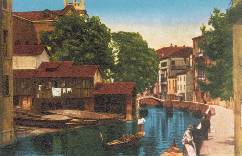 Venetië/Venetië: Rio en Ponte S Trovaso Alle Zattere (gekleurde foto) door Italian Photographer