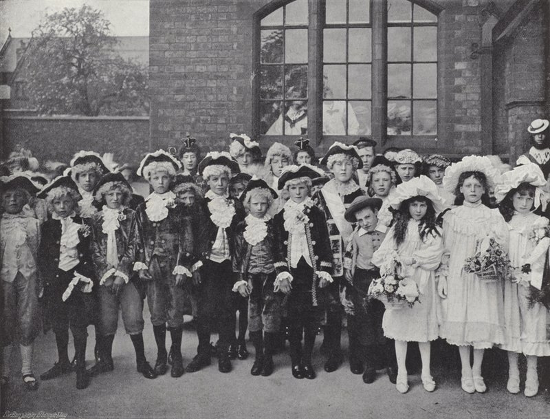 Knutsford May Day Festival, de Kinderen door J. Benjamin Stone