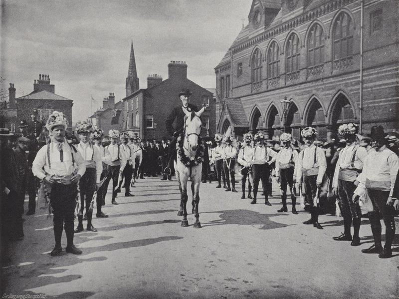 Knutsford May Day Festival, de Morris Dansers door J. Benjamin Stone