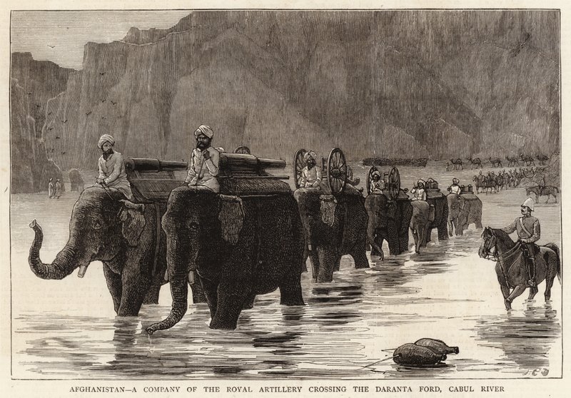 Afghanistan, een Compagnie van de Koninklijke Artillerie die de Daranta Voorde, Cabul Rivier oversteekt door John Charles Dollman