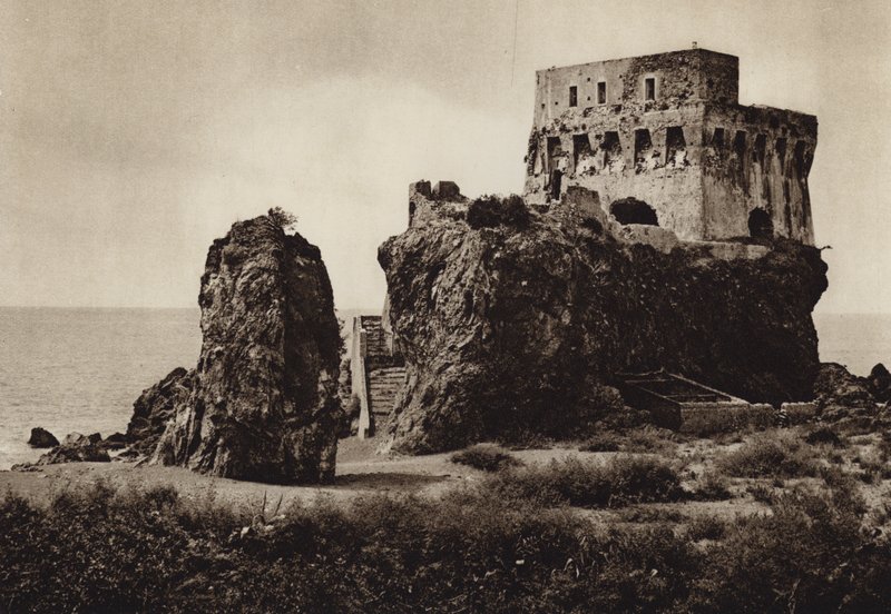 Italië: Castello Praia a Mare, Calabria door Kurt Hielscher
