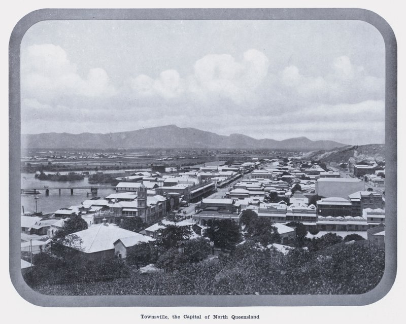 Townsville, de hoofdstad van Noord-Queensland door Photographer Australian