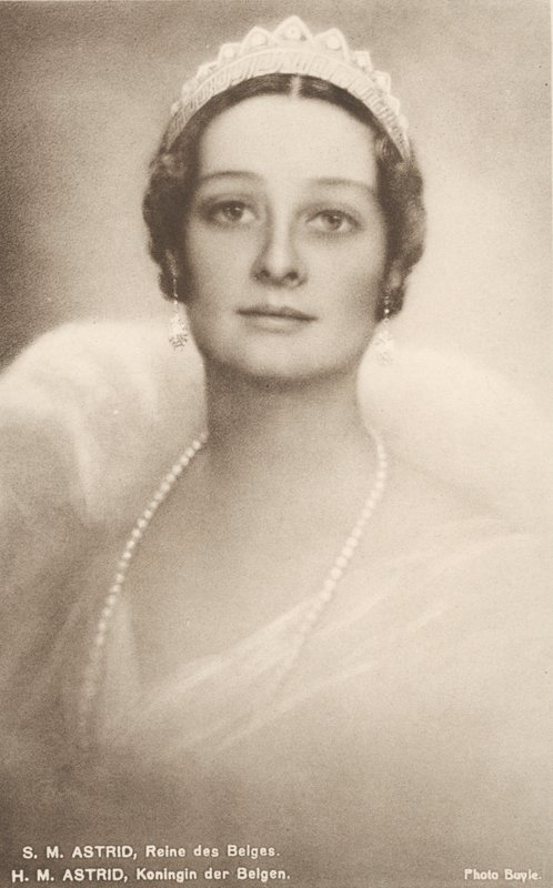 Astrid van Zweden, Koningin van de Belgen, gemalin van Leopold III van België door Photographer Belgian