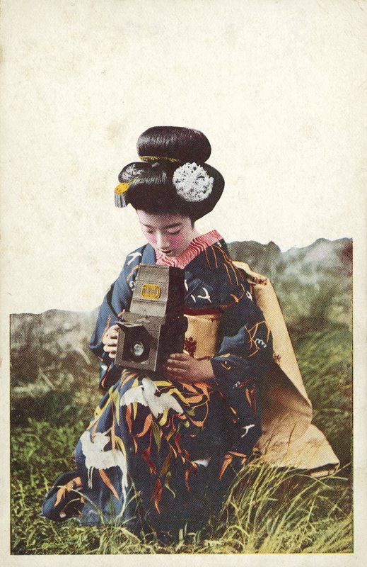 Japanse vrouw in traditionele kleding (kleur foto) door Photographer Japanese