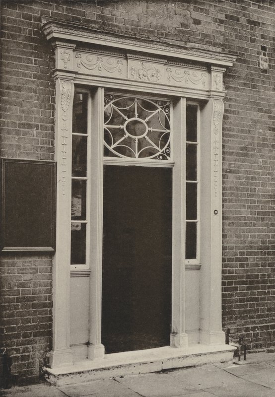 Deur, Newbury, Berks (zwart-wit foto) door William Galsworthy Davie