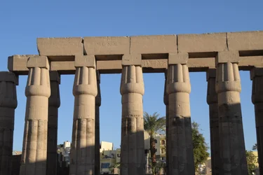 De tempel van Luxor, Oud-Egyptische architectuur in Luxor