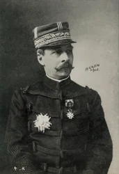 Portret van generaal Alfred Amedee Dodds (foto)