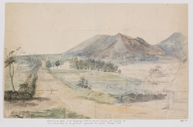 Gezicht op de vulkanen Gedé en Pangrango, weg Cianjur-Cipanas en buitenverblijf van de gouverneur-generaal te Cipanas, Priangan, West-Java