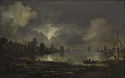 Gezicht op een stad aan een meer bij maanlicht, met netten die te drogen hangen