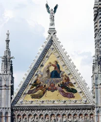 Kathedraal van Siena (Cattedrale di Santa Maria Assunta). Detail: Mozaïek met de kroning van Maria