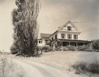 Huis en populieren, Lake George