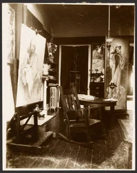 [Studio van Alphonse-Marie Mucha, New York City].
