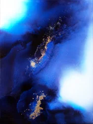 Etherisch blauw met gouden glans