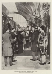 Het bezoek van de koningin aan de Rivièra, de aankomst van Hare Majesteit in Nice