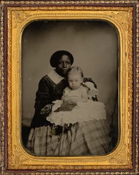 Portret van een vrouw en kind,c. 1860 (foto)