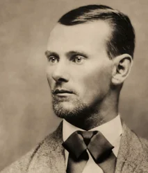 Portret van de vogelvrije Jesse James (1847-1882), kabinetfoto