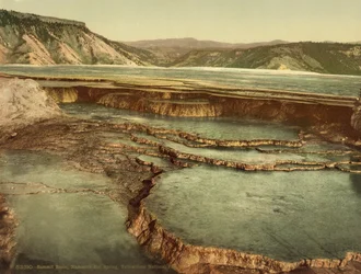 Summit Basin, Mammoth Hot Springs, Yellowstone National Park, circa 1898