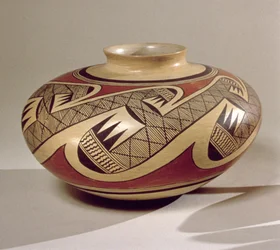 Hopi Bullware pot, uit Arizona