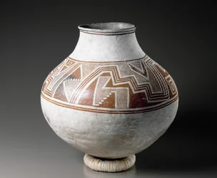 Mogollon Pot met Geometrische Ontwerpen, Stijl II