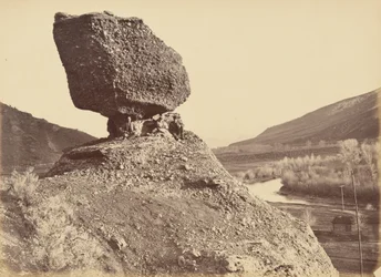 Plaat 33. Sphynx van de vallei,1869 (foto)
