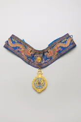 China - Orde van de Dubbele Draak: 3e klasse insigne, 2e graad