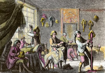 Mode van Lodewijk XV: interieur van een pruikenmaker. Gravure rond 1755. Privécollectie