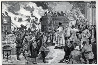Moskou, brand in de buitenwijk Kaluga: de orthodoxe geestelijkheid presenteert de Heilige Beelden in een poging de stad te beschermen en brandweerlieden bestrijden de brand. Gravure in 