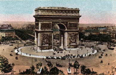 Parijs: uitzicht op de Arc de Triomphe en het graf van de Onbekende Soldaat op de Place de l