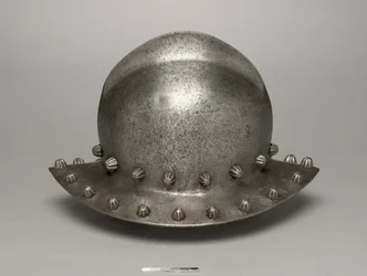 Oorlogshoed, of ketelhoed