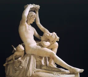 Venus kroont Liefde door Antonio Canova (1757-1822), gipsmodel