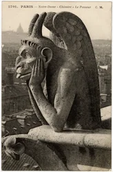Waterspuwer of chimère van de kathedraal Notre Dame de Paris, gebouwd tussen 1163 en de 14e eeuw - Ansichtkaart, Selva collectie