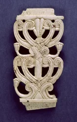 Palmetfragment uit Fort Shalmaneser, Nimrud, 8e eeuw v.Chr.