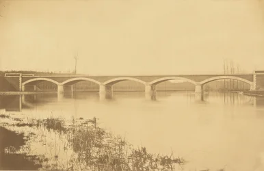 Lijn van Villeneuve-Saint-Georges naar Montargis, Viaduct over de Loing (bij Montargis)