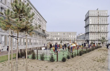 Woongebouw in Le Havre (Seine Maritime). De stad werd op 15/07/2005 door UNESCO op de Werelderfgoedlijst geplaatst. Le Havre was de meest verwoeste stad in Frankrijk tijdens de Tweede Wereldoorlog (1939-1945). Herbouwd onder leiding van Auguste Perret (187