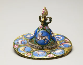 Kom met deksel, schotel en lepel met astrologische decoratie, begin 19e eeuw