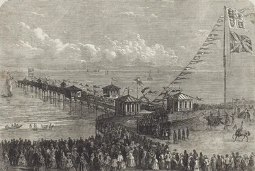 Opening van een Britse pier aan zee (gravure)