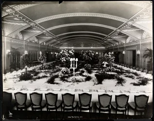 Tafel gedekt voor een banket in het Ritz-Carlton Hotel, 1913