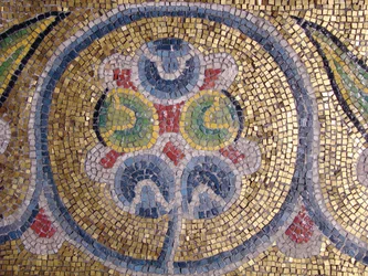 (detail)