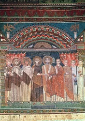 Constantijn IV (654-85) verleent bisschop Reparatus privileges voor de kerk van Ravenna, 671-77