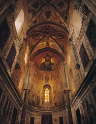 Zicht op de apsis met de Christus Pantocrator en de Maagd in Gebed Omringd door Aartsengelen en de Apostelen, 1148