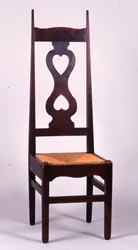 Stoel ontworpen door C.F.A. Voysey (1857-1941) in 1898, waarschijnlijk gemaakt door C.H.B. Quennell (1872-1935)