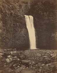 De watervallen van Lower Multnomah, Columbia River,1867 (foto)